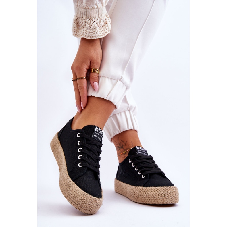 Fashionabla flätade sneakers Lee Cooper LCW-23-31-1797L Svart 2
