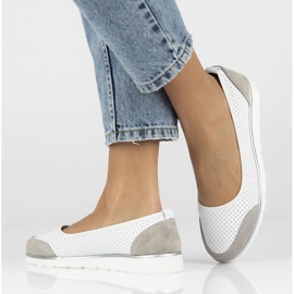 Genombrutna läderbalettlägenheter för kvinnor Filippo Dp4524/23 vit 9