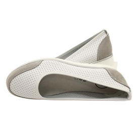 Genombrutna läderbalettlägenheter för kvinnor Filippo Dp4524/23 vit 4