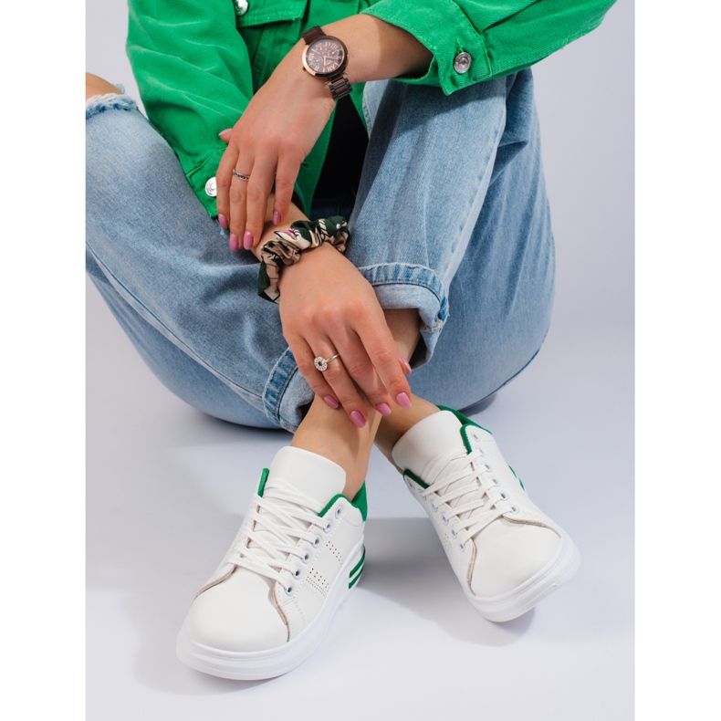 Vita sportskor sneakers på Shelovet-plattformen 1