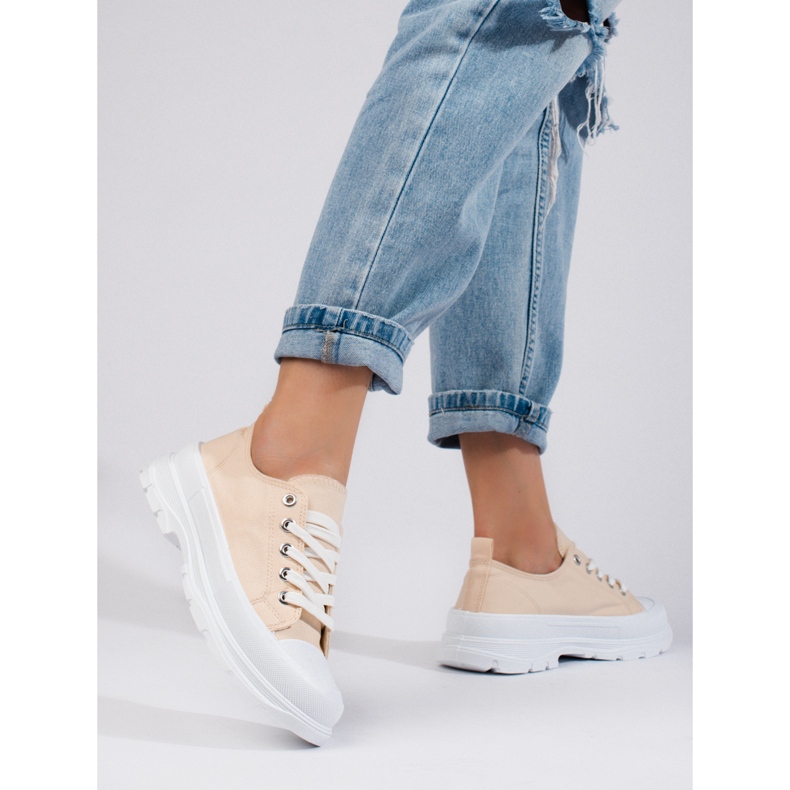 Plattsneakers för kvinnor Shelovet beige 1