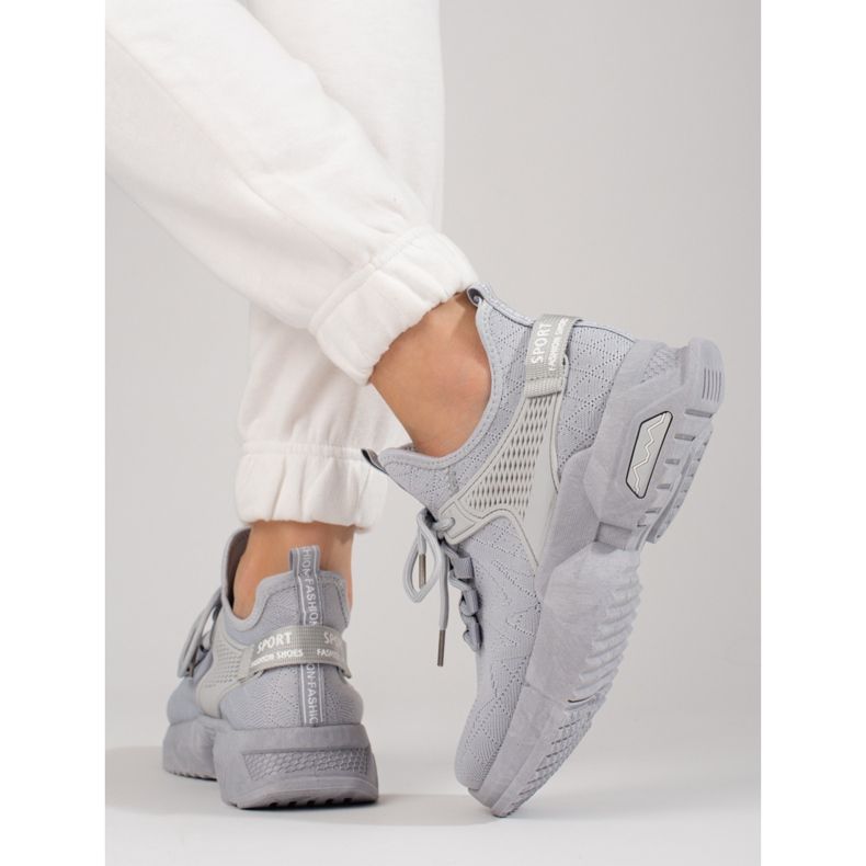 Shelovet grå genombrutna sneakers för kvinnor 2