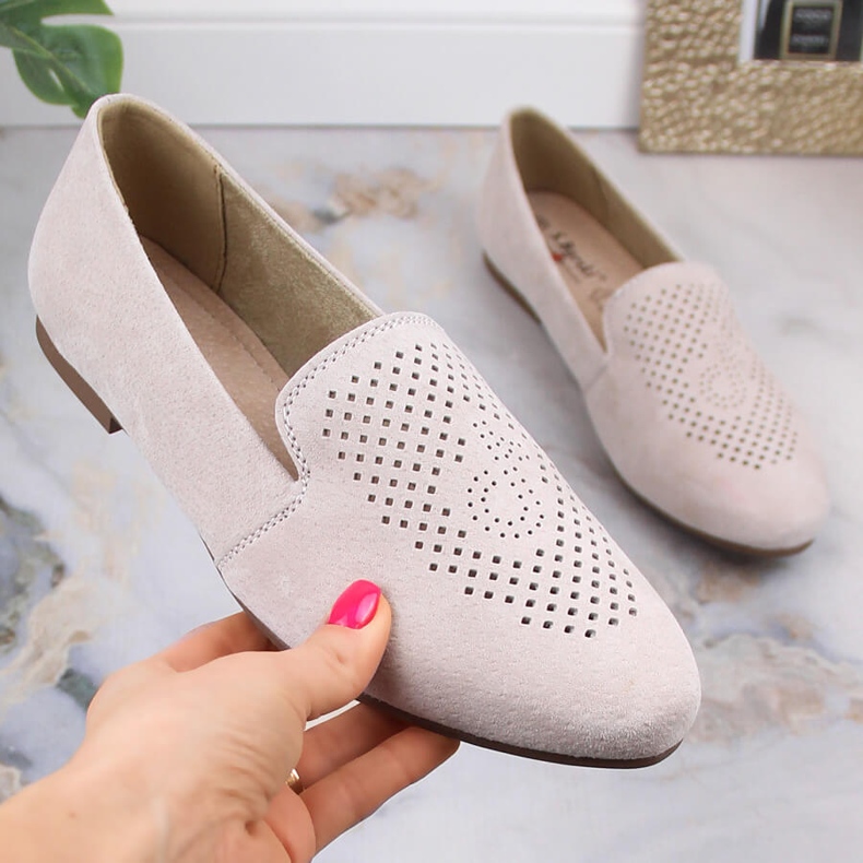 Lädermocka bekväma slip-on skor beige S.Barski LR29515 1