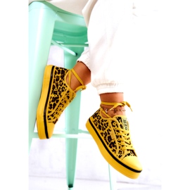 Sneakers dam Pantera Big Star JJ274616 Gul 8