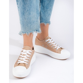 Beige high platform sneakers från Shelovet 1
