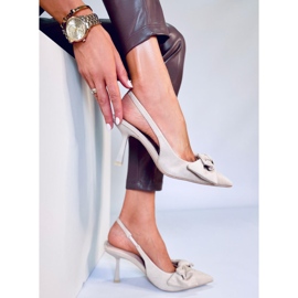BM Shirley Beige Pumps med öppen klack 2