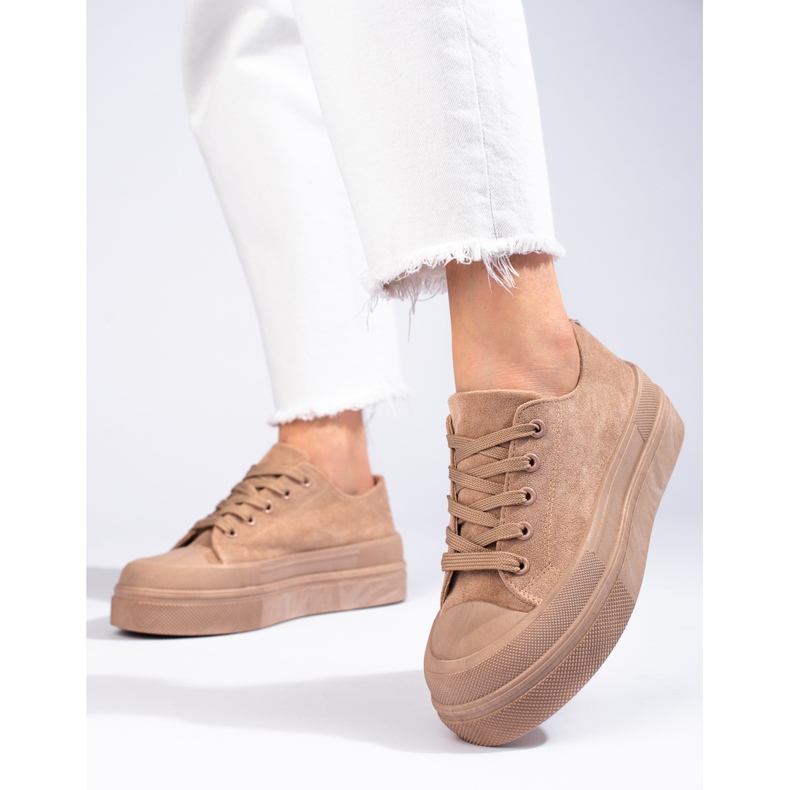 Sneakers med hög plattform i mocka i beige Shelovet 1