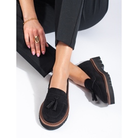 Tofsloafers i svart mocka från Vinceza 2