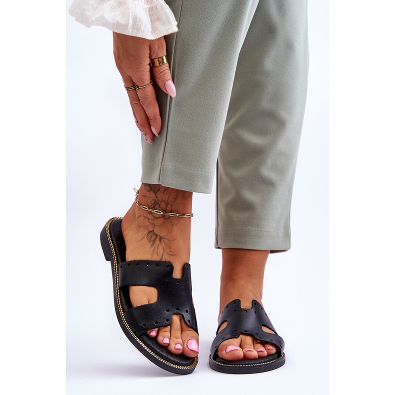 Lemar Damtofflor med dekorativa utskärningar Svart Emily 1