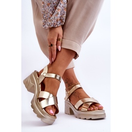 PS1 Hillarysandaler i guld för kvinnor med massiva klackar gyllene 2