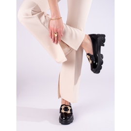 W. Potocki Svartlackade mockasiner på tjock sula från T.Potocki 1