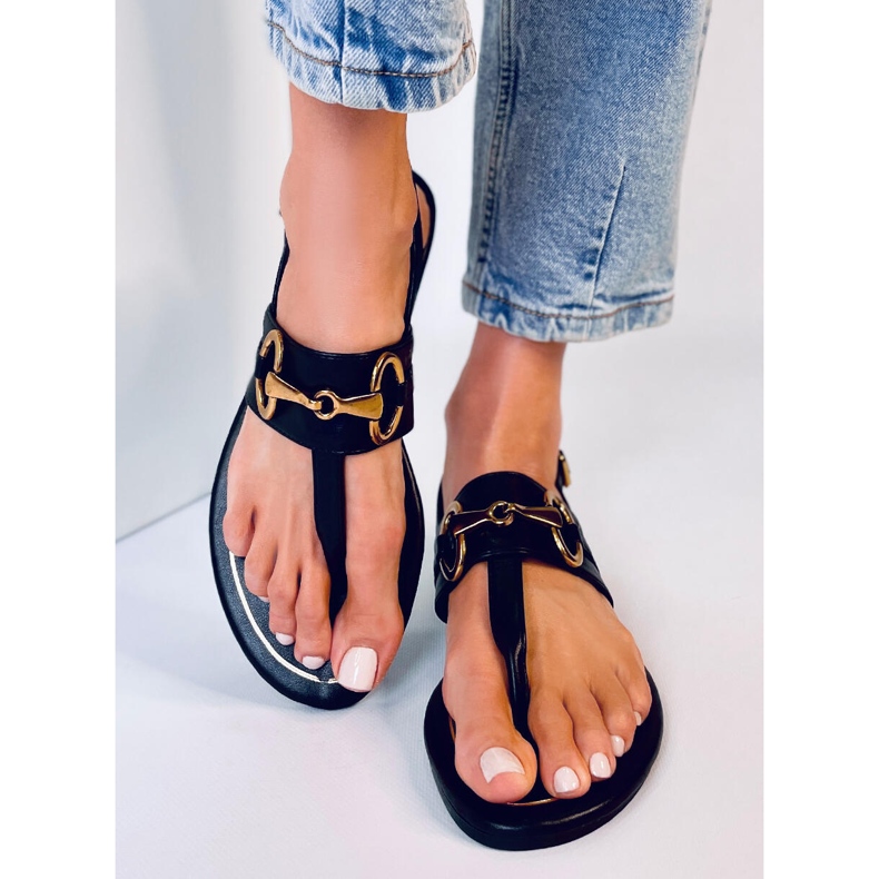 Flaim Svarta flipflops 1