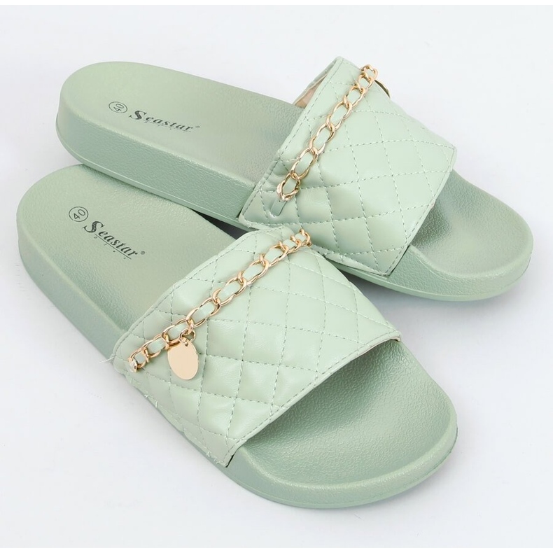 Travis Green flipflops grön 1