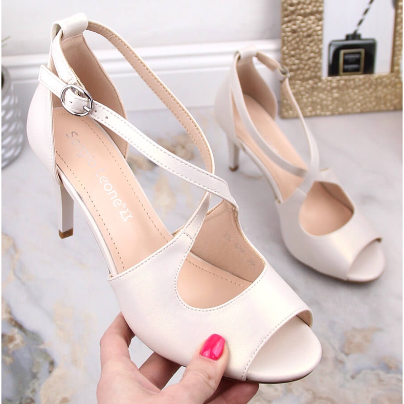 Eleganta dam pärlsandaler Sergio Leone SK429 beige 1