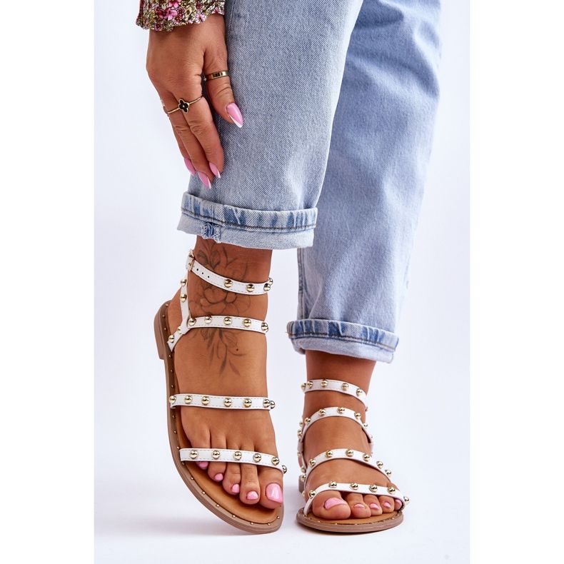 PG1 Damsandaler med dekorativa nitar Vit Dorothy 1