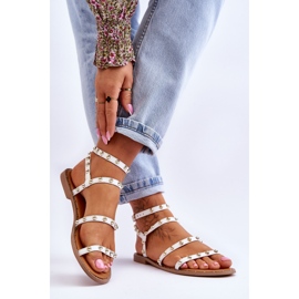 PG1 Damsandaler med dekorativa nitar Vit Dorothy 2