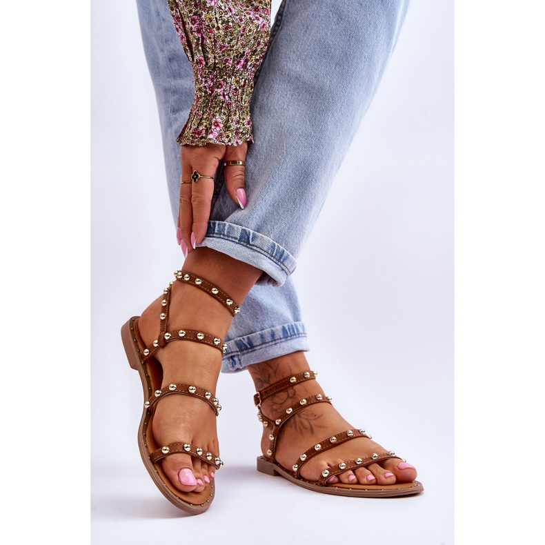 PG1 Damsandaler med dekorativa nitar Brun Dorothy 2