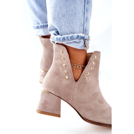 Lewski Shoes Mockaskor för kvinnor med utskärningar Lewski Cappuccino 3074 / B beige 3