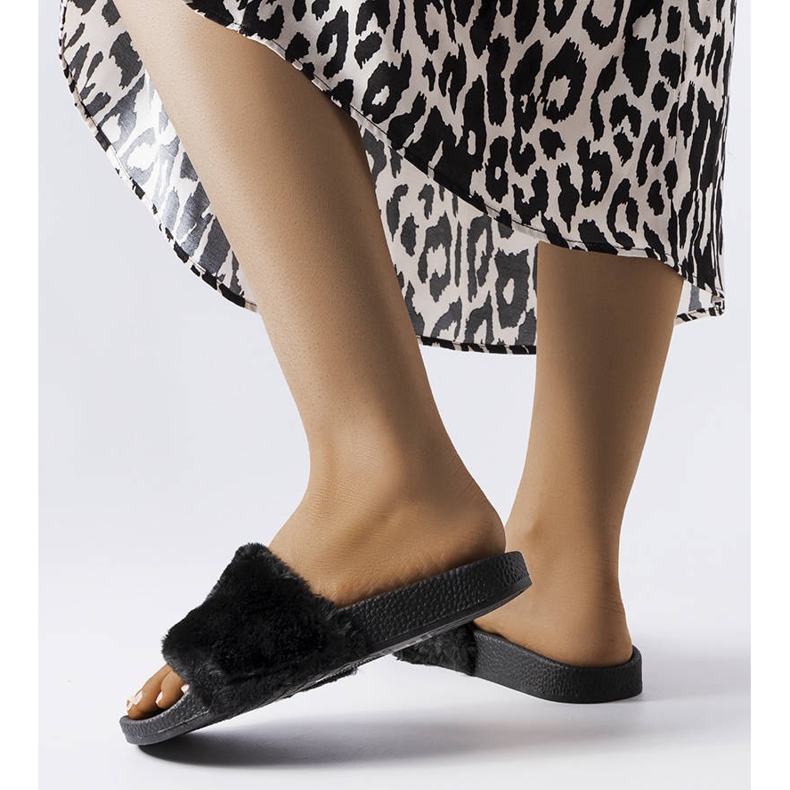 Svarta diabilder med elfenbenspäls 2