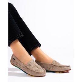 Slip-on loafers i beige mocka från Shelovet 1