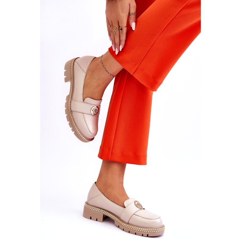 FILIPCZYK Eleganta ljusbeige lädermockasiner med dekoration 2