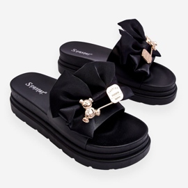 PE1 Tofflor Med En Rosett Och En Dekorativ Nalle Svart Suzy 1
