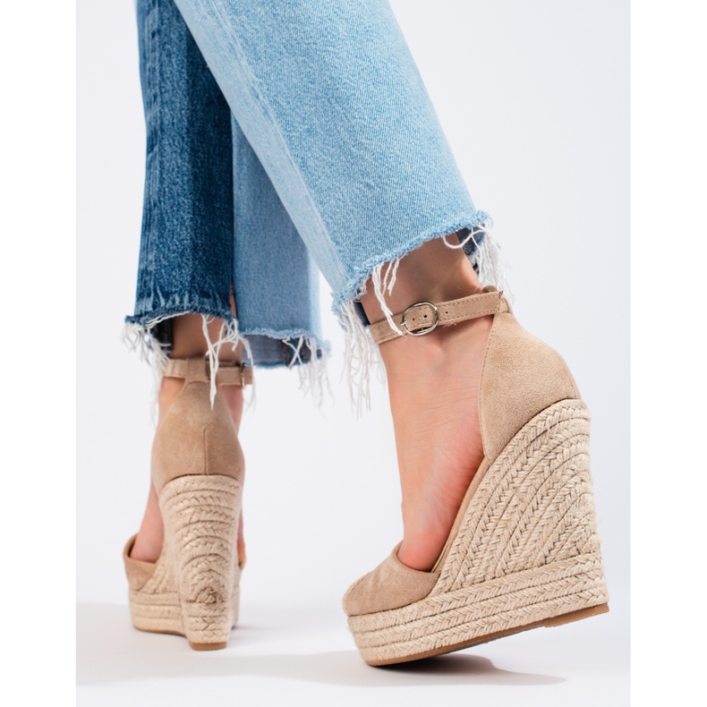 SHELOVET Snygga espadrillor beige 1
