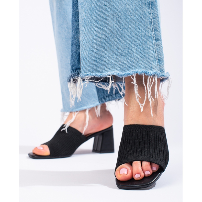 Shelovet damtextil svarta diabilder på stolpen 1