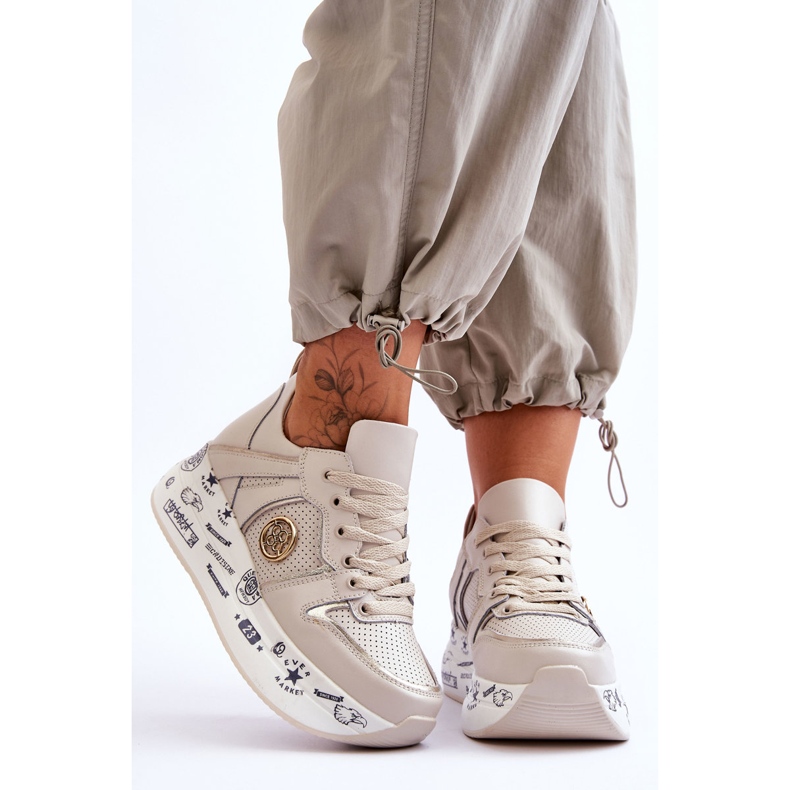 PE1 Sneakers i läder för kvinnor på en tjock plattform Beige Asturias 1