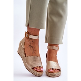 Läder Wedge Sandals Comfort Shoe Golden Verola gyllene 1
