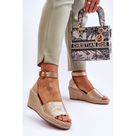 Läder Wedge Sandals Comfort Shoe Golden Verola gyllene 2