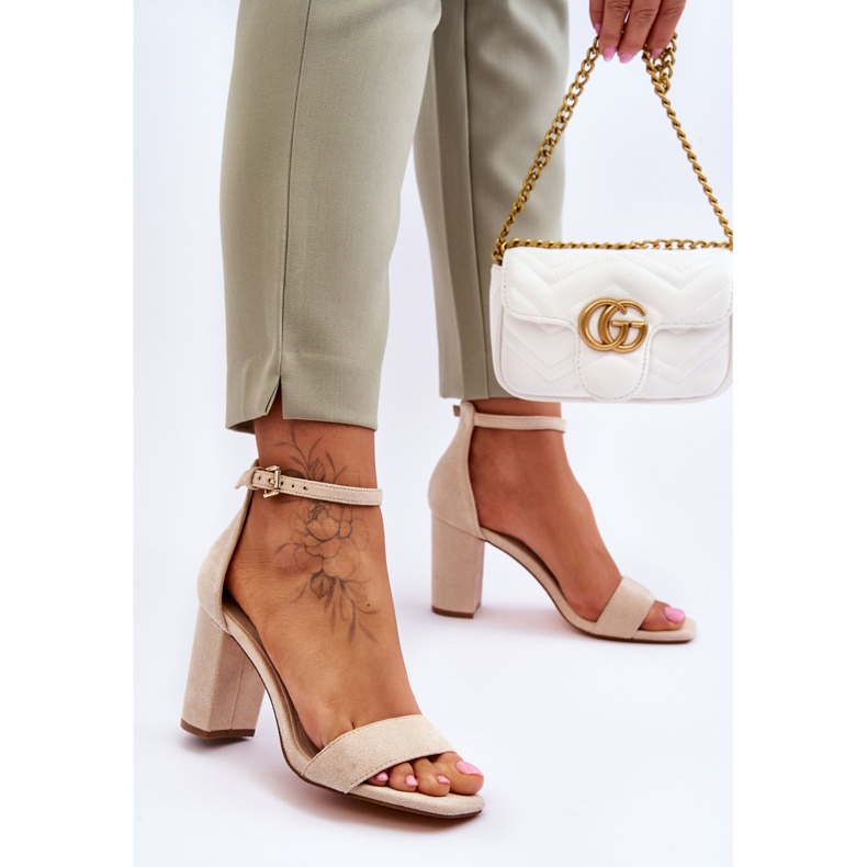 Klassiska mockasandaler för kvinnor Beige Passo 2