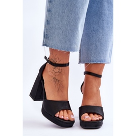 Satin Sandaler På Massiva Klackar Svart Eternity 1