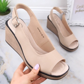 Bekväma damsandaler i läder Filippo DS4508 beige 1