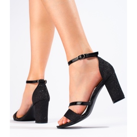 Svarta glittersandaler från Shelovet 1