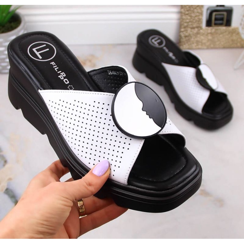 Filippo W DS4608 lädersandaler vita 1