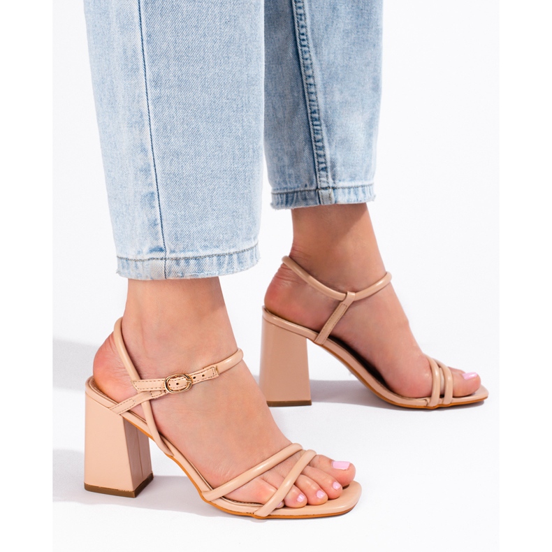 VINCEZA högklackade sandaler beige 1