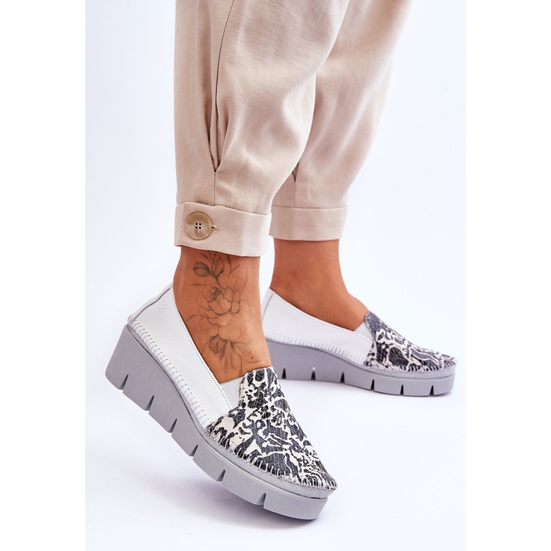 Läder Wedge Sneakers Maciejka 5814A-11 Vit-Svart 2