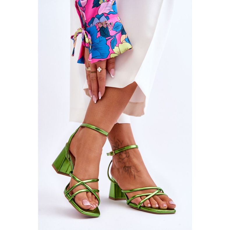 Fashionabla gröna Felisa sandaler med hög klack 2