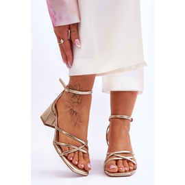 FB2 Fashionabla Golden Felisa sandaler med hög klack gyllene 2