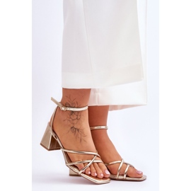 FB2 Fashionabla Golden Felisa sandaler med hög klack gyllene 1