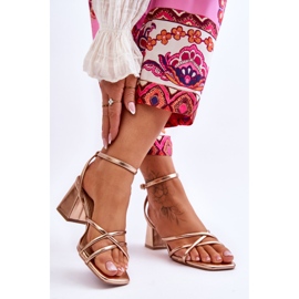 FB2 Fashionabla Felisa rosa guld sandaler med hög klack gyllene 2