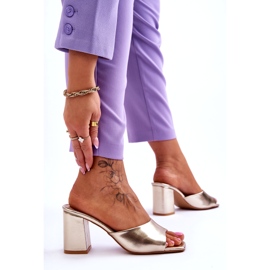 Klassiska flip-flops i läder för kvinnor, metalliskt guld gyllene 3