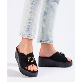 Svarta sandaler med hög kil från Shelovet 1