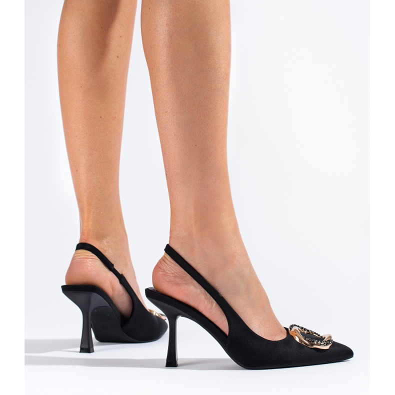 Svarta mocka pumps med öppen klack från Shelovet 1