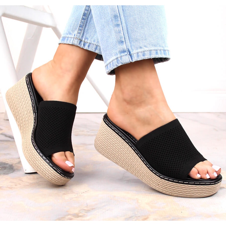 Svarta wedge tofflor för kvinnor T.Sokolski MU100 1