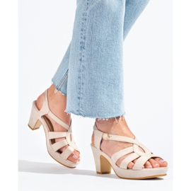 Damsandaler i beige mocka från Shelovet 1