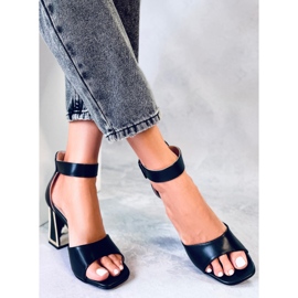 Tamara Svarta sandaler med geometriska klackar 2