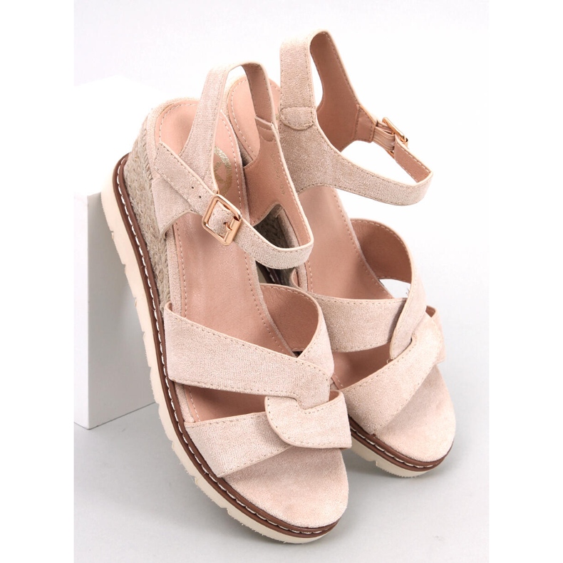 BM Predikan Beige espadriller 1