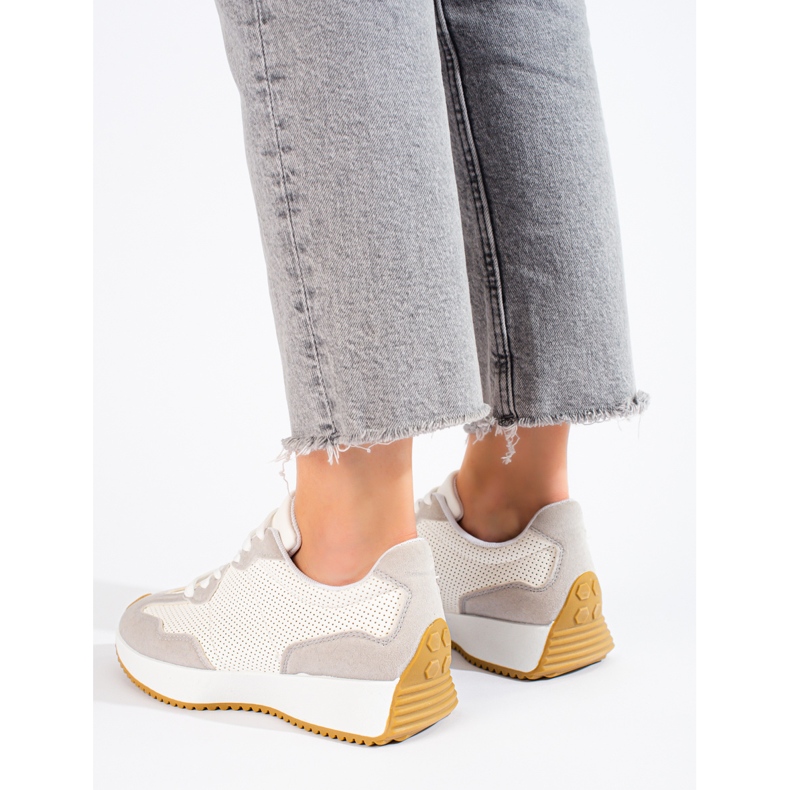 TRENDI Casual Sportskor På Plattformen beige vit 1